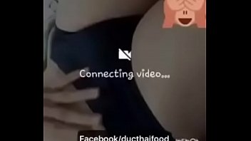 Hồng Thái Hoàng Khoe Thân Phô Da Thịt Nóng Bỏng