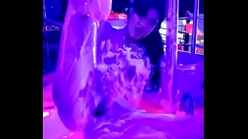 Hai Con đĩ Hồng Kong Tijuana Mút Lồn ướt át Dùng Dildo đâm Nhau Phê Lòi Kèn